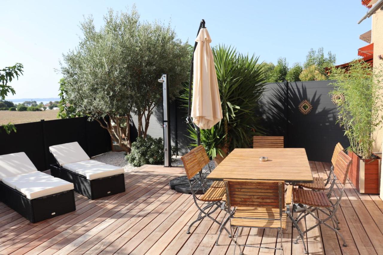 Apartament Le Petit Sud Carqueiranne Zewnętrze zdjęcie