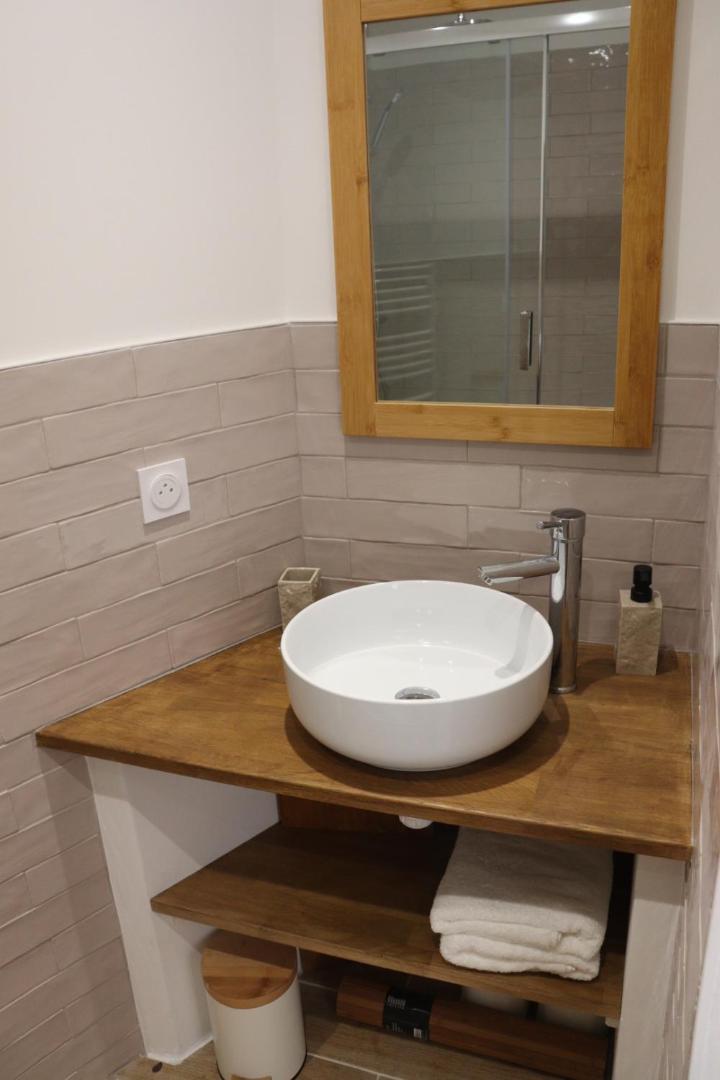 Apartament Le Petit Sud Carqueiranne Zewnętrze zdjęcie